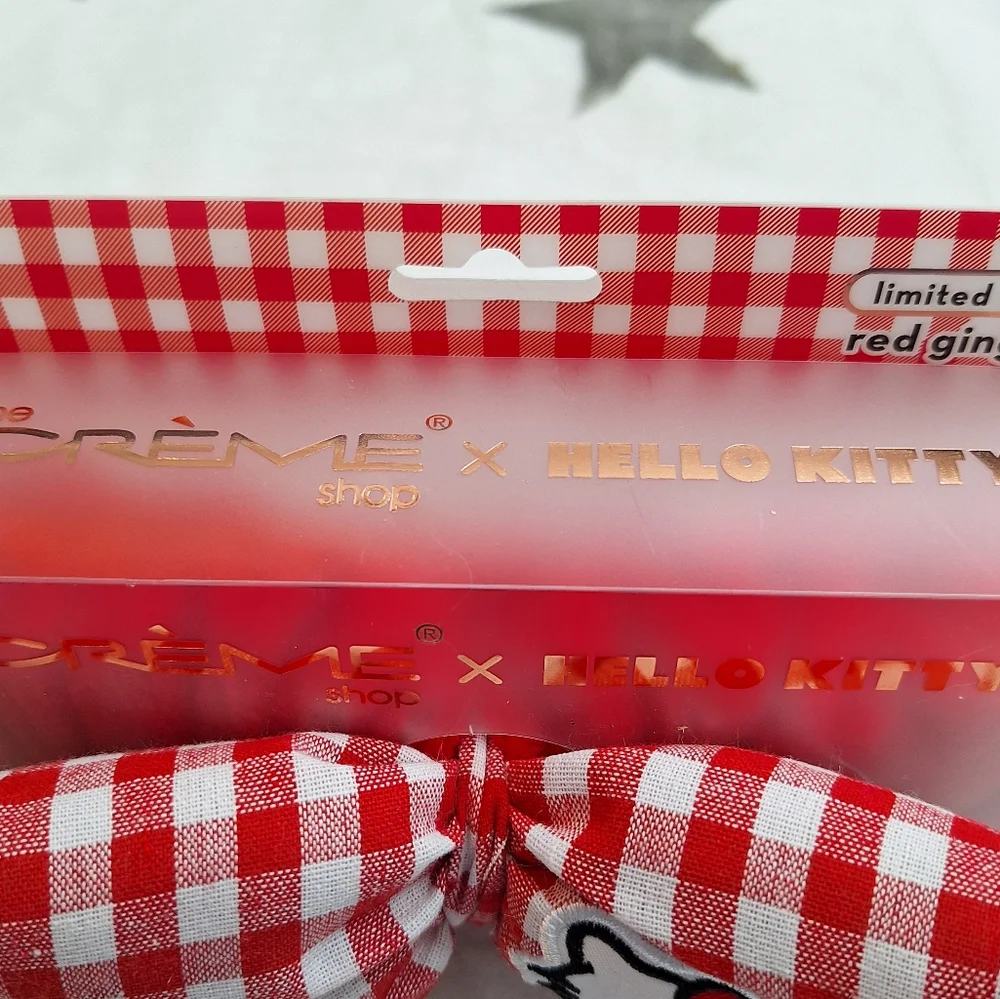 Creme Shop x Hello‎ Kitty RED GINGHAM PLUSH SPA HEADBAND *Limited Edition* - New